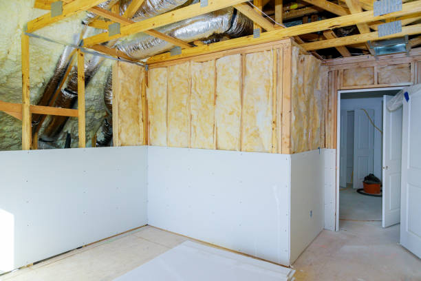 Best Fiberglass Insulation  in West Concord, MA